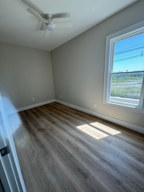 Building Photo - 115 Carteret Ave
