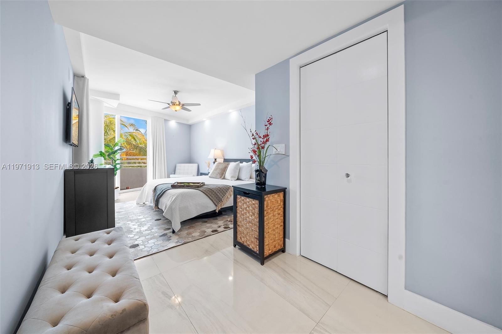 Building Photo - 226 Ocean Dr