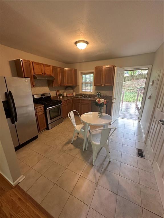 Building Photo - 3403 Phillips Cir