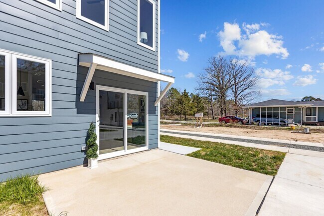 Building Photo - New Construction near Downtown Durham, Pet...
