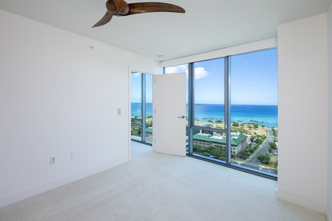 Building Photo - 600 Ala Moana Blvd