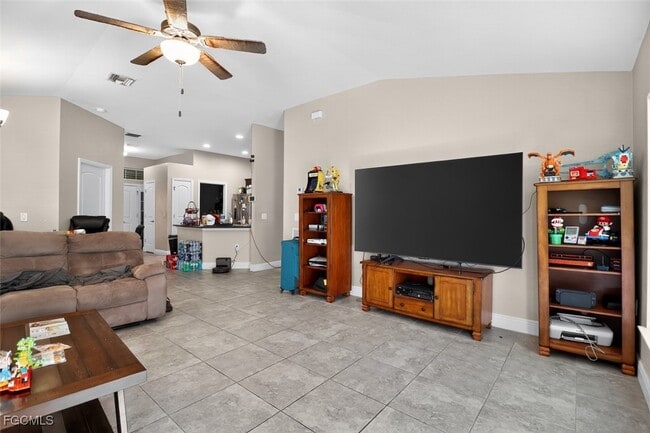 Building Photo - 4301 NW 36th Pl