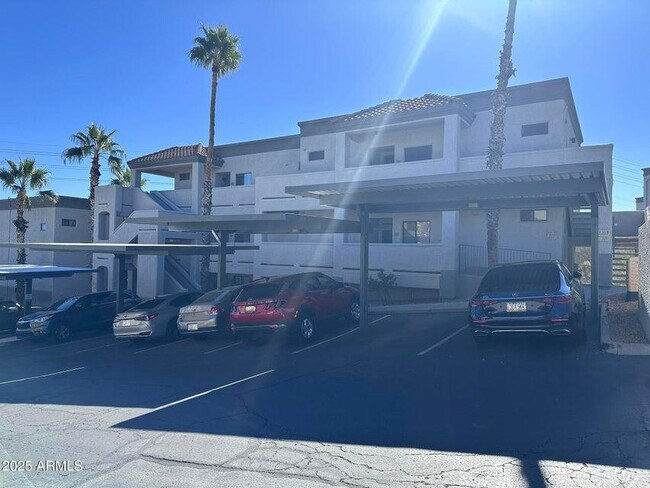 Building Photo - 10401 N Saguaro Blvd