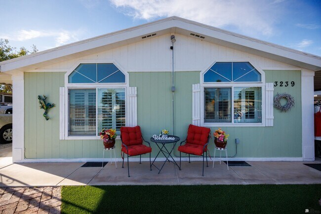 Building Photo - 13239 E 49th Dr