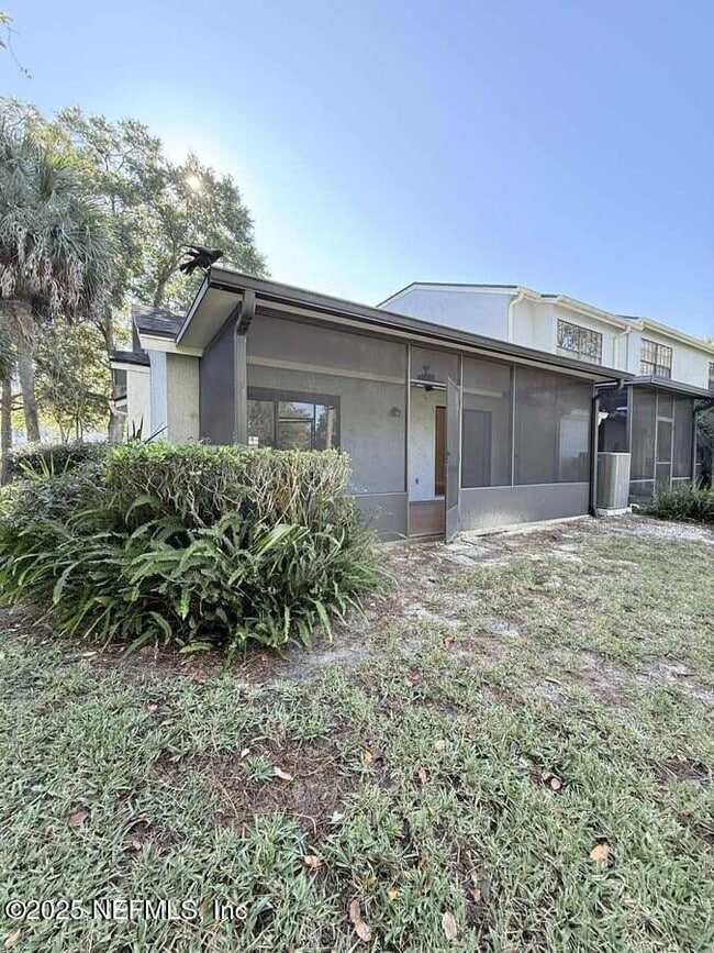 Building Photo - 8715 Belle Rive Blvd