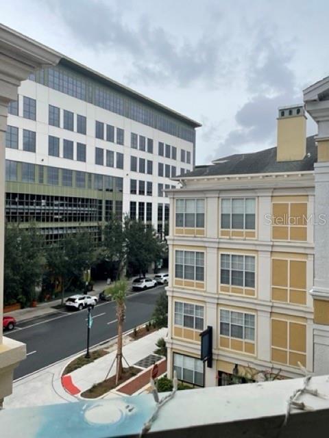 Building Photo - 860 N Orange Ave