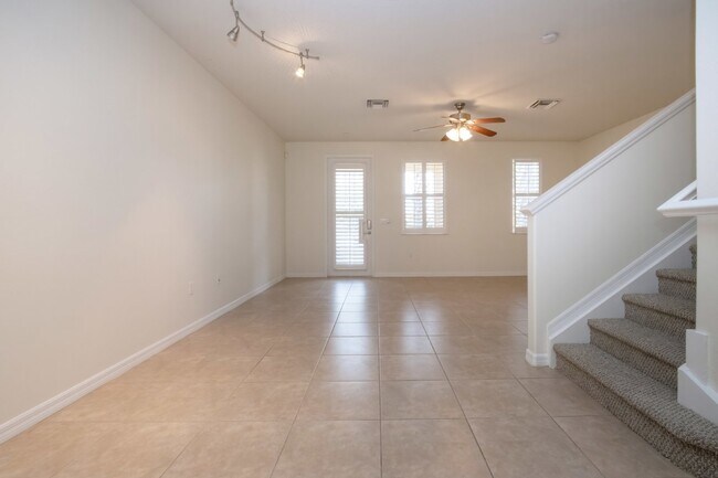 Building Photo - 3 Bedroom 2.5 Bath Townhome San Michele