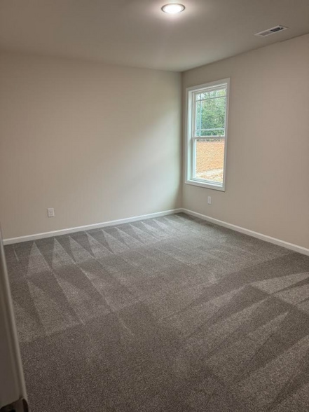 Building Photo - 103 Red Maple Pl