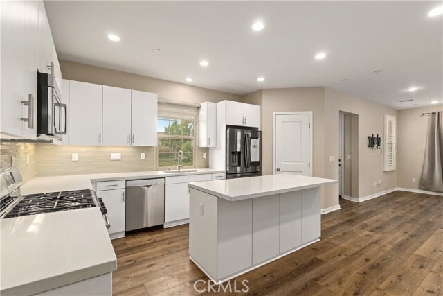 Building Photo - 59 Bay Laurel