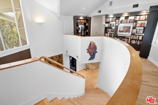 Building Photo - 16101 Valley Meadow Pl