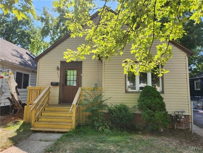 Building Photo - 239 N Midler Ave