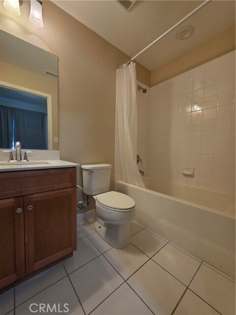 Building Photo - 9319 Alondra Blvd