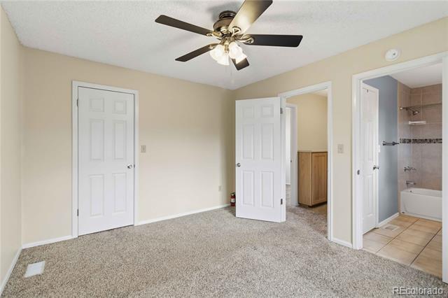 Building Photo - 693 Delwood Ct