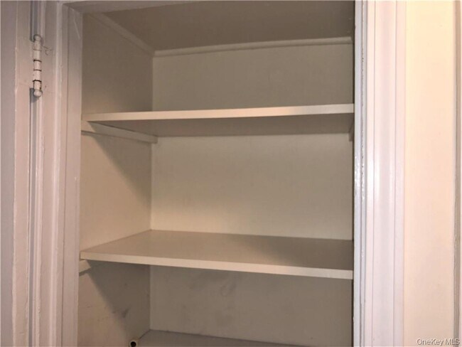 Building Photo - 189 Fair St