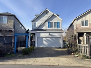 Building Photo - 20893 SW Edgemont St