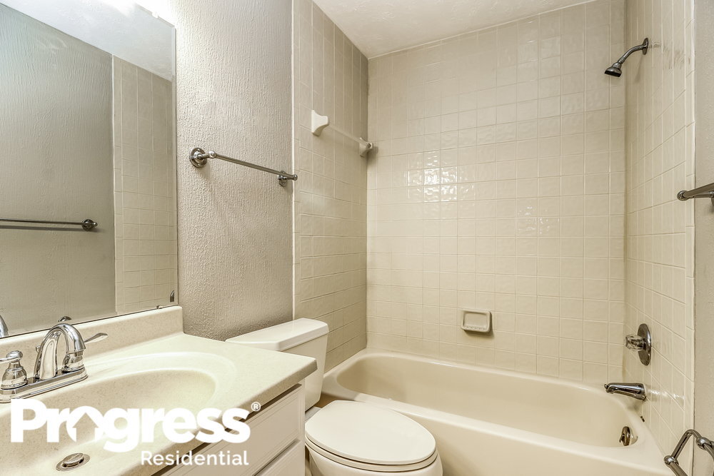 Building Photo - 5803 Taywood Dr