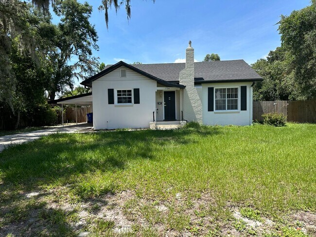 Primary Photo - Beautiful 2 bedroom 1 bathroom newly remod...