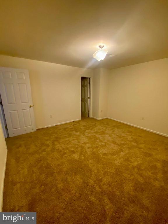 Building Photo - 108 Davidson St