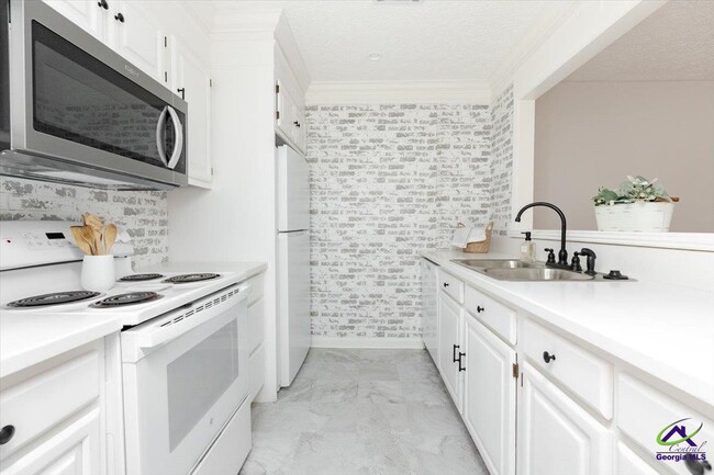 Building Photo - 110 Wingate Cir