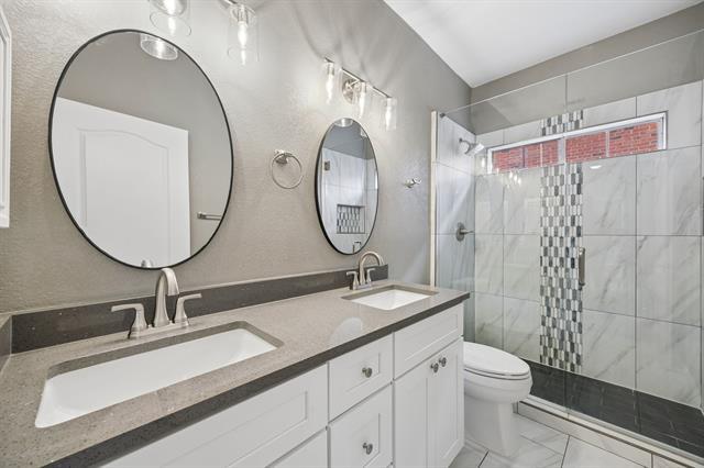 Building Photo - 2809 Roper Dr