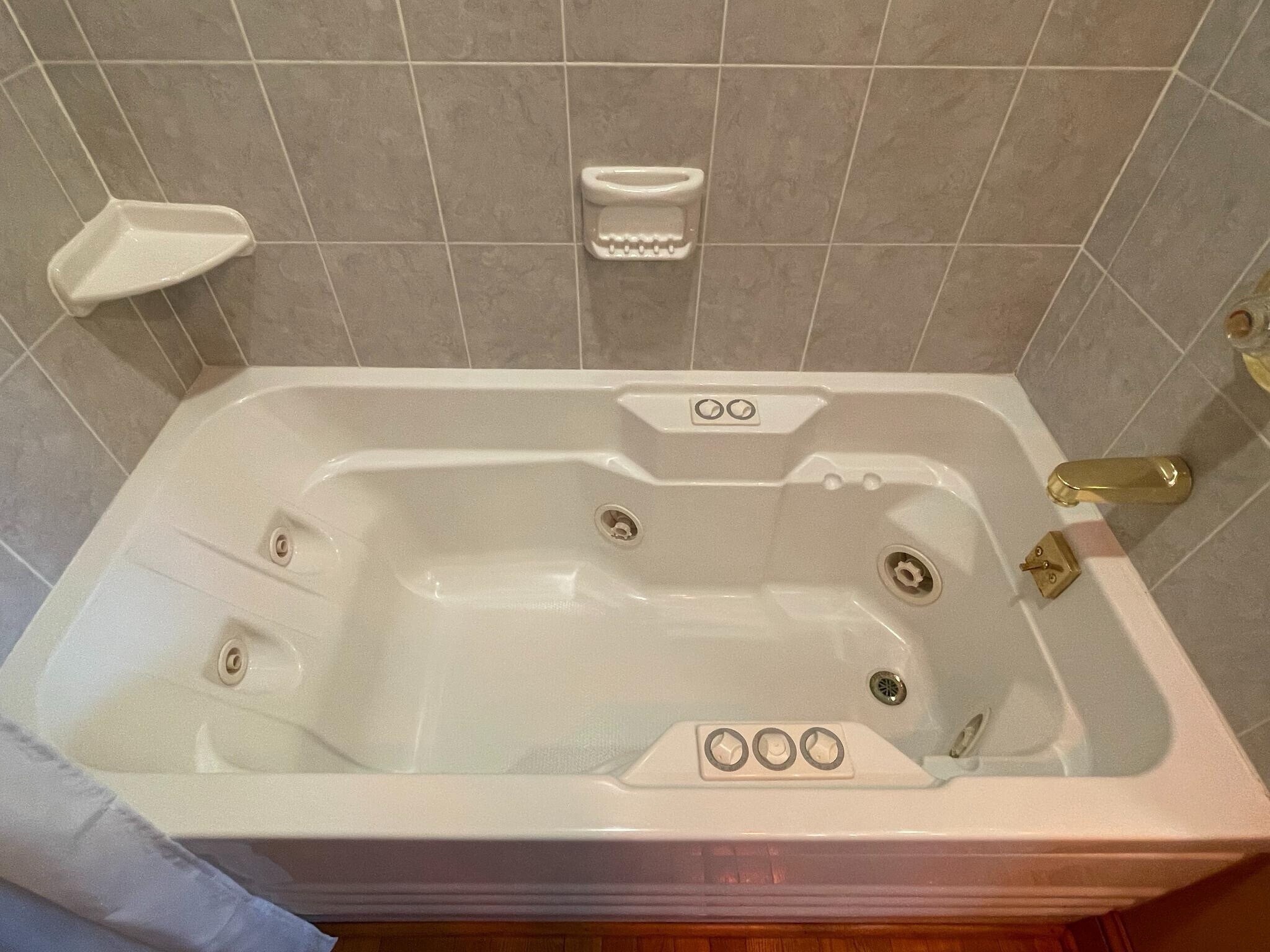 Building Photo - 712 Macdade Blvd