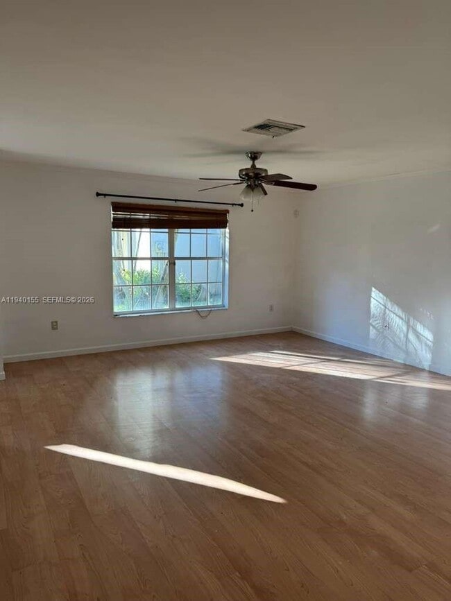 Building Photo - 615 NW 109th Ave