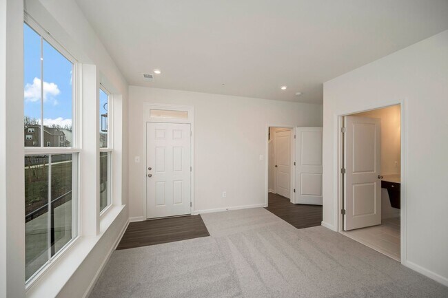 Building Photo - Close to everything!  Skyline at Embrey Mill!  Brand New Live and Work Townhomes.