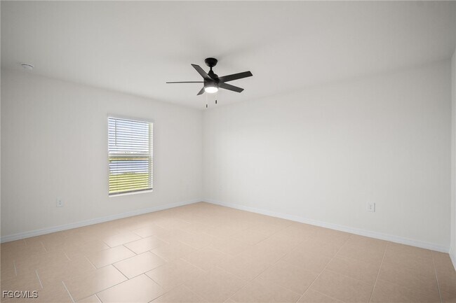 Building Photo - 17633 Paradiso Wy