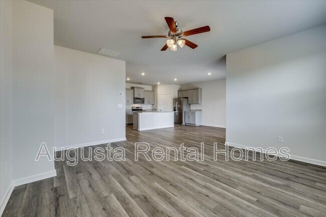 Building Photo - 1253 Birch Cir