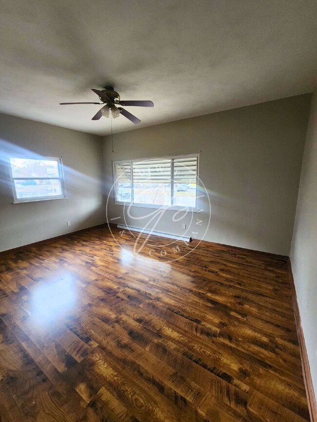 Building Photo - Must see to truly appreciate! This unique 3-bedroom, 2.5-bath unit within a 4-unit complex offers...