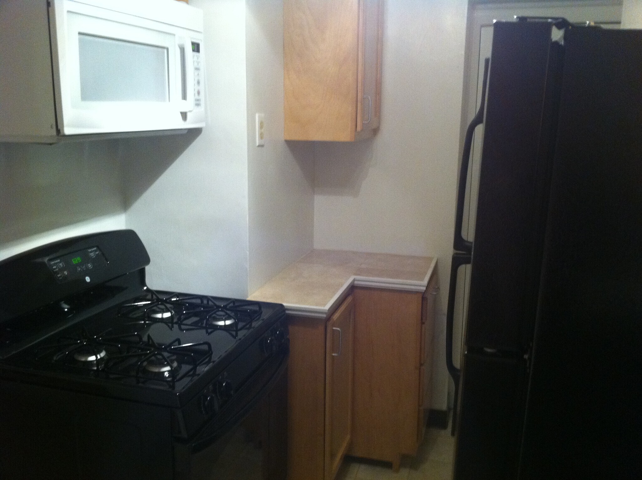 Building Photo - 1420 Colin Dr