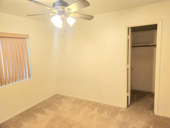 Building Photo - 9211 W Sandra Terrace