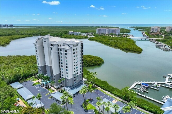 Building Photo - 420 Cove Tower Dr