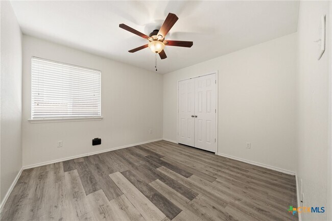 Building Photo - 9513 Fratelli Court