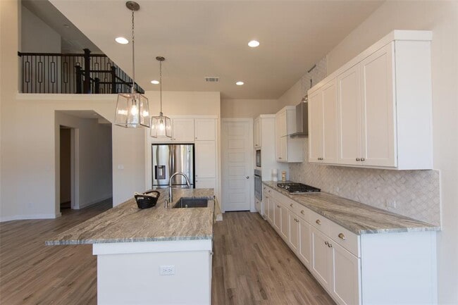 Building Photo - 4513 Post Loop