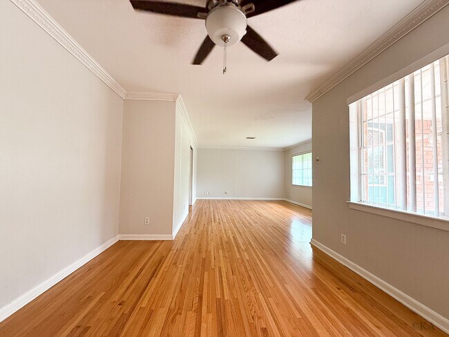 Building Photo - 8902 Blankenship Dr