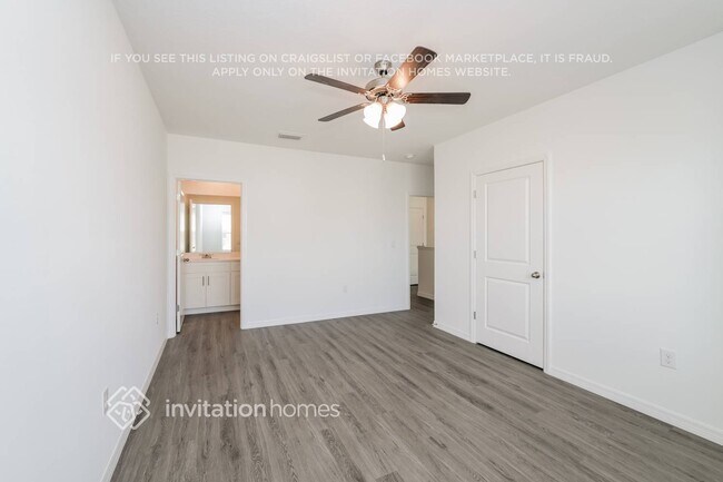 Building Photo - 8459 Lofty Timber Wy