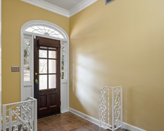 Building Photo - 254 Berkley Ct