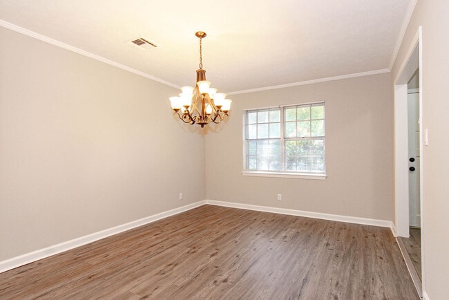 Building Photo - 4228 Johnstown Dr