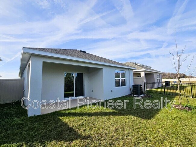 Building Photo - 32520 Weathered Oak Dr