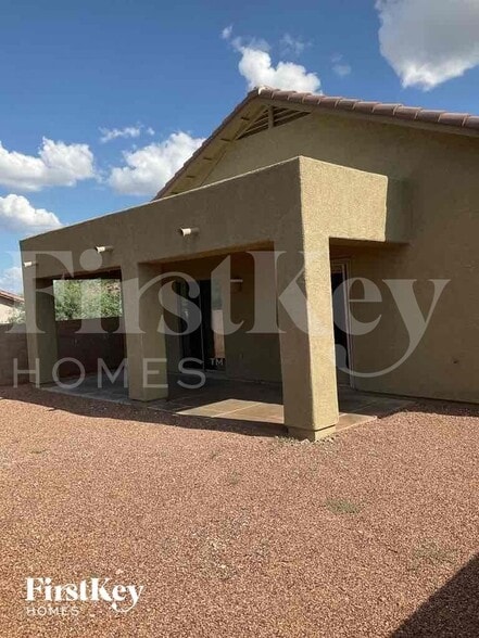 Building Photo - 7718 W Sombrero View Ln