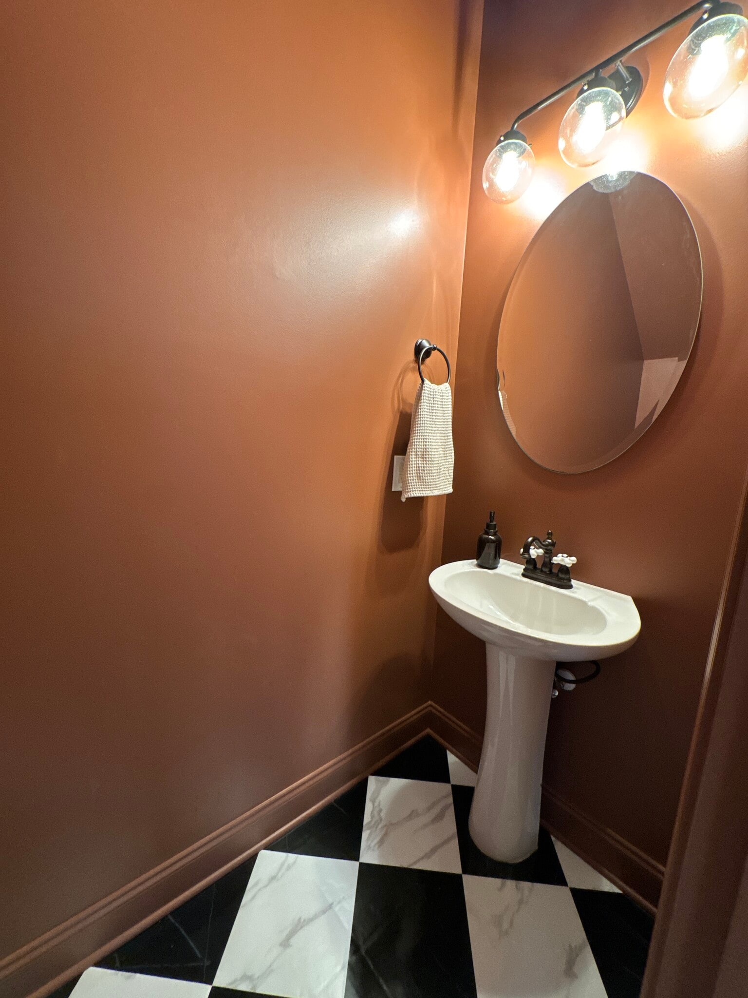 Half Bath on Main Level - 1917 Wayne St