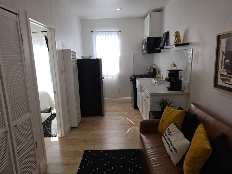 Building Photo - 6065 Amos Ave