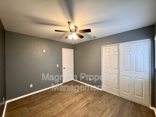 Building Photo - 30594 Glaspell Ct