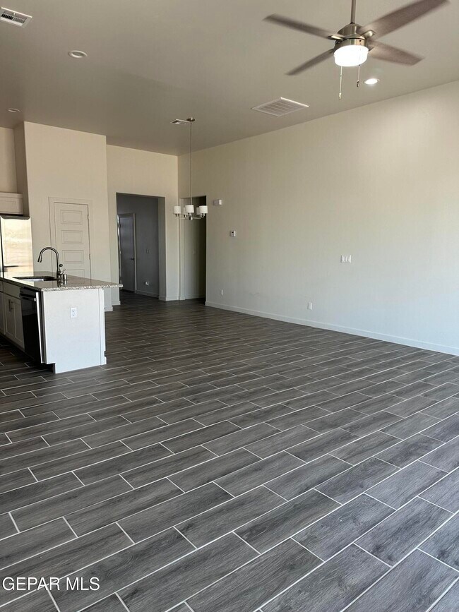 Building Photo - 51073 Sand Verbena Ave