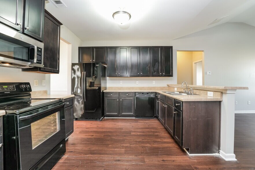 Building Photo - 1183 Warm Spring Ct