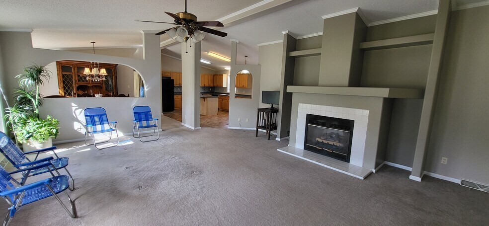 Building Photo - 338 Hicks Farm Rd