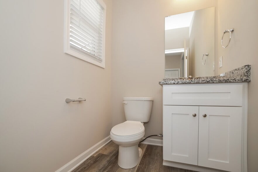 Building Photo - 31 Celtic Ct