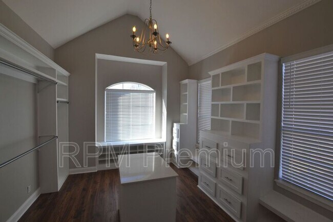 Building Photo - 5296 Myrtle Hill Ave