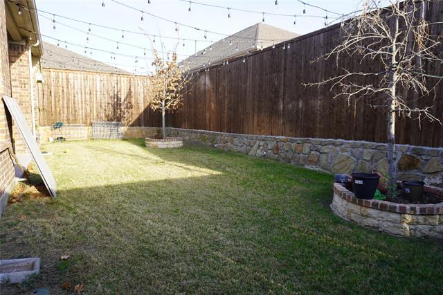 Building Photo - 2046 Hollow Creek Trail